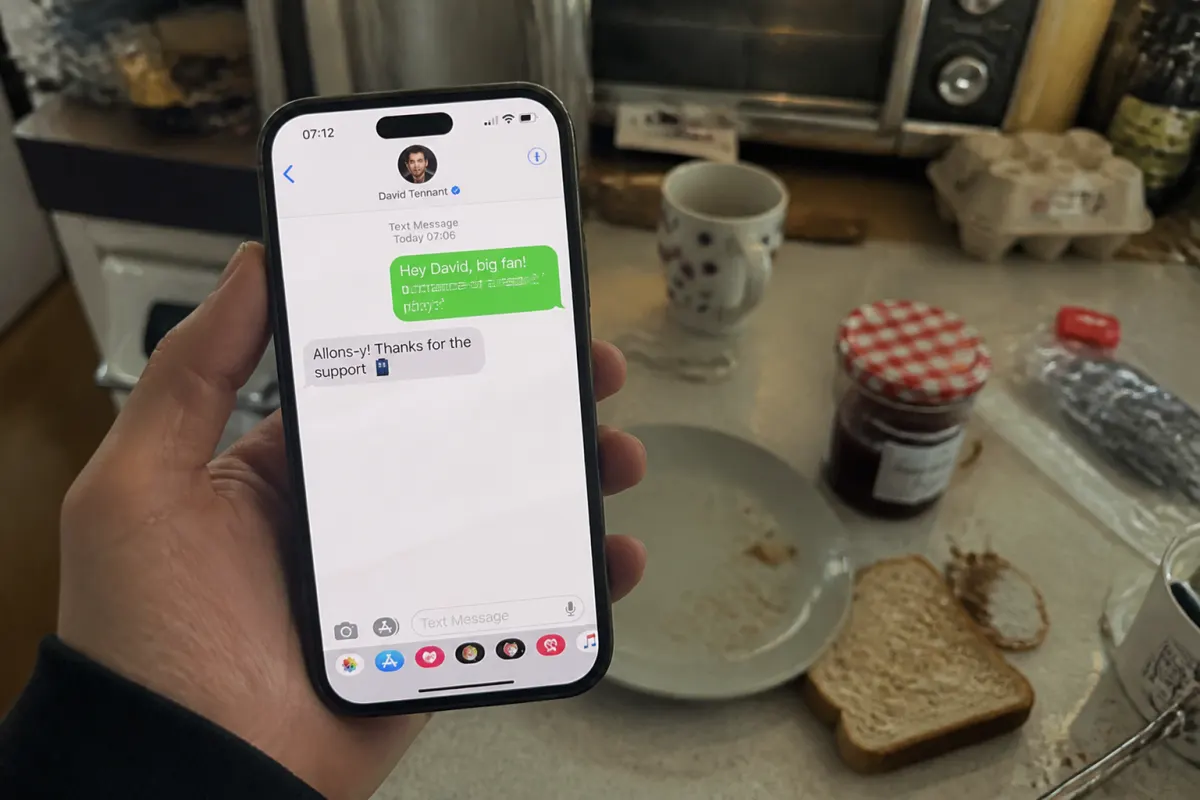 Celebrity reply