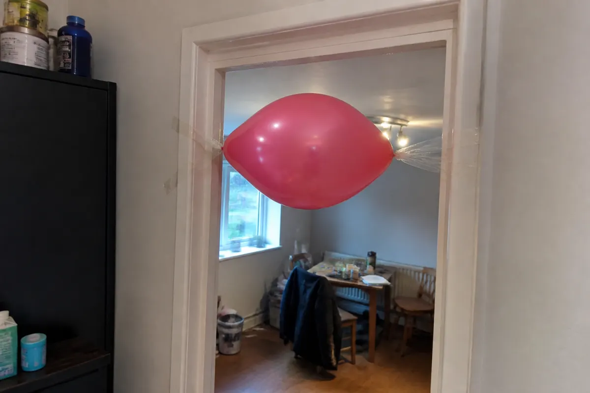 The unpoppable balloon