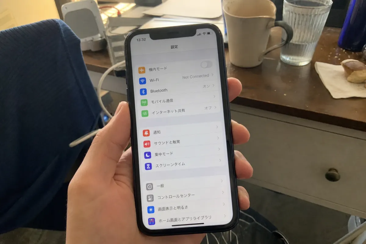 Phone language switch