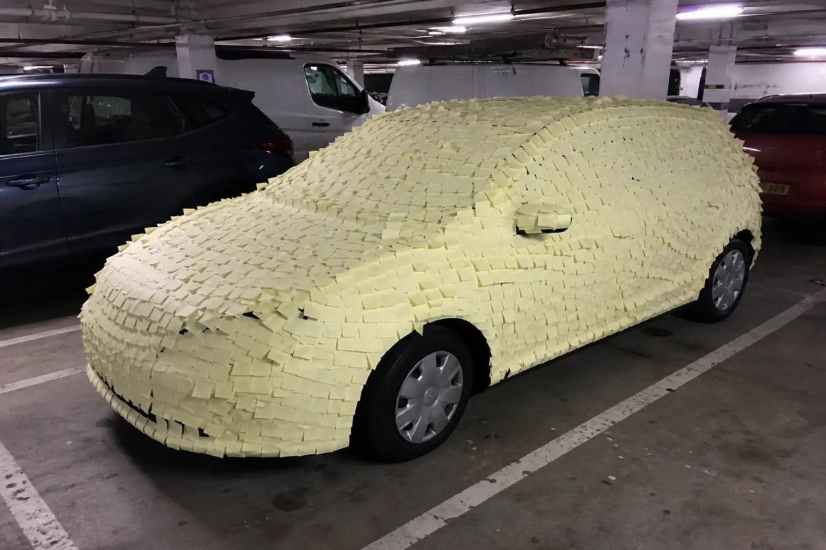 Sticky-note the car